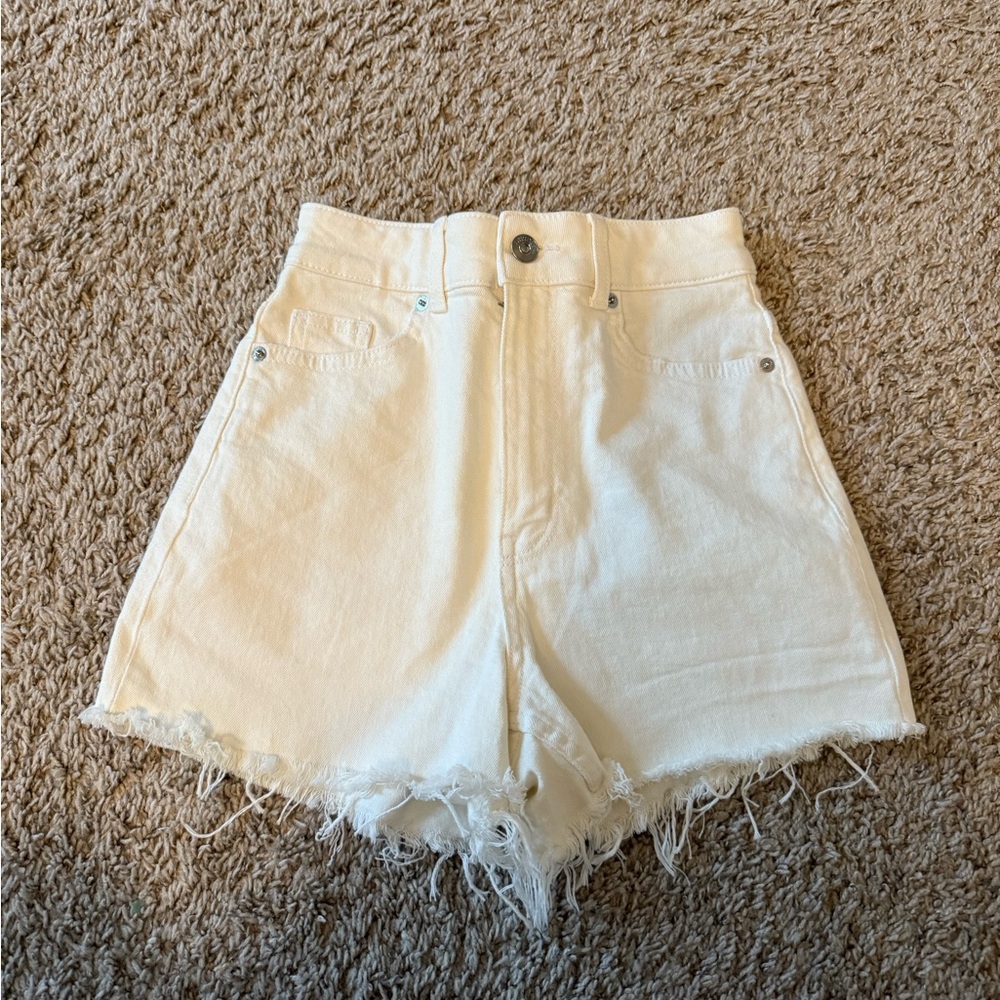 H&M White High Waist Shorts with Frayed Hem